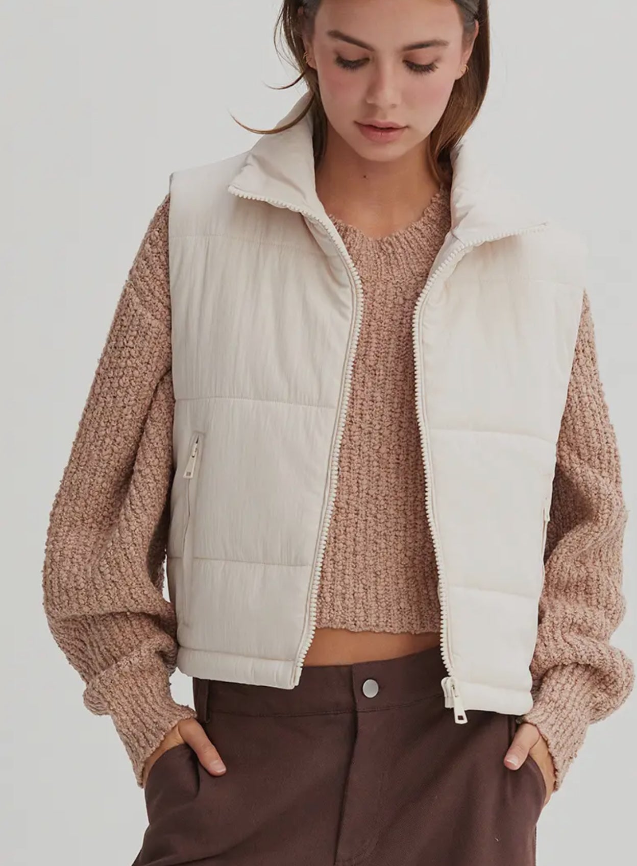 Puffer vest with zipper