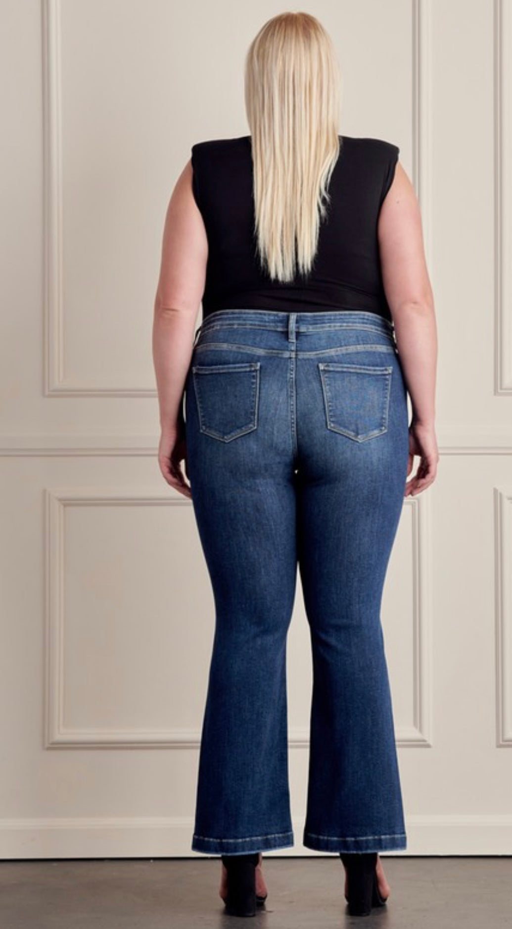 Plus mid rise flare