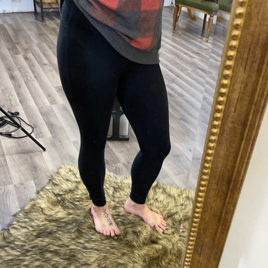 Black leggings