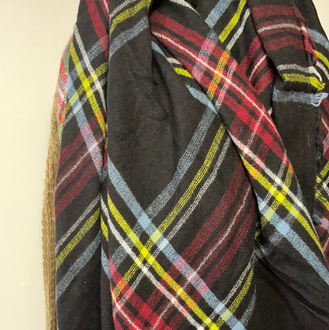 Black multi blanket scarf